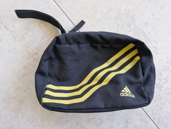 Trousse de toilette Adidas