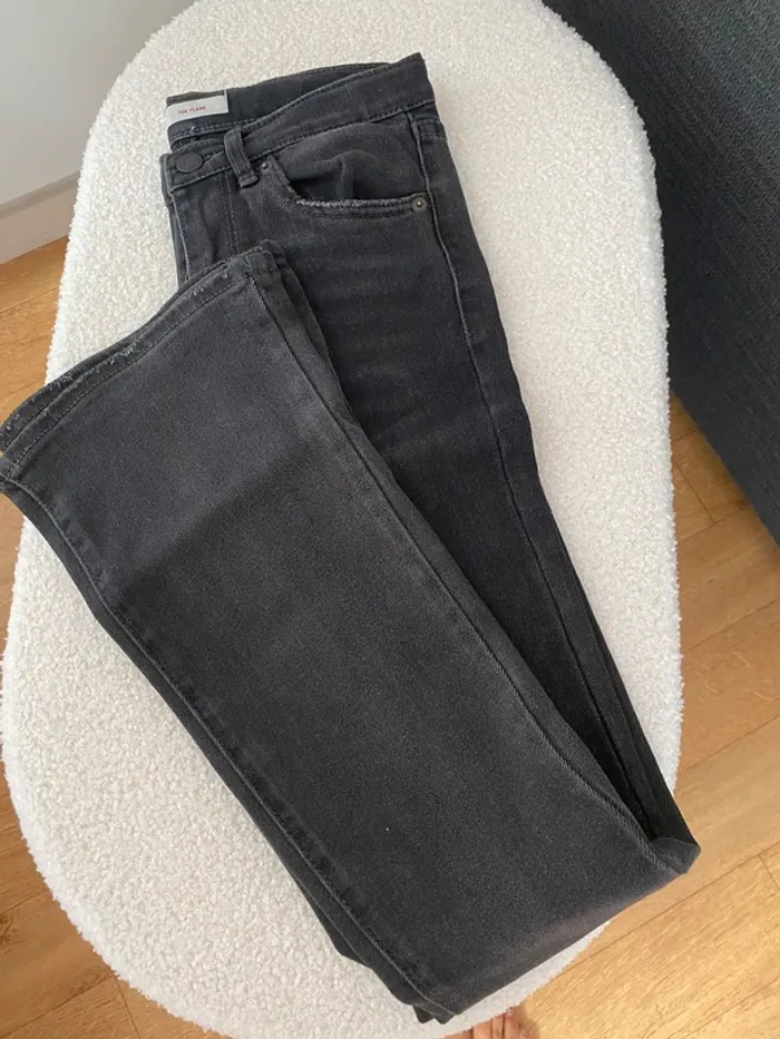 Levis flaire - photo numéro 5