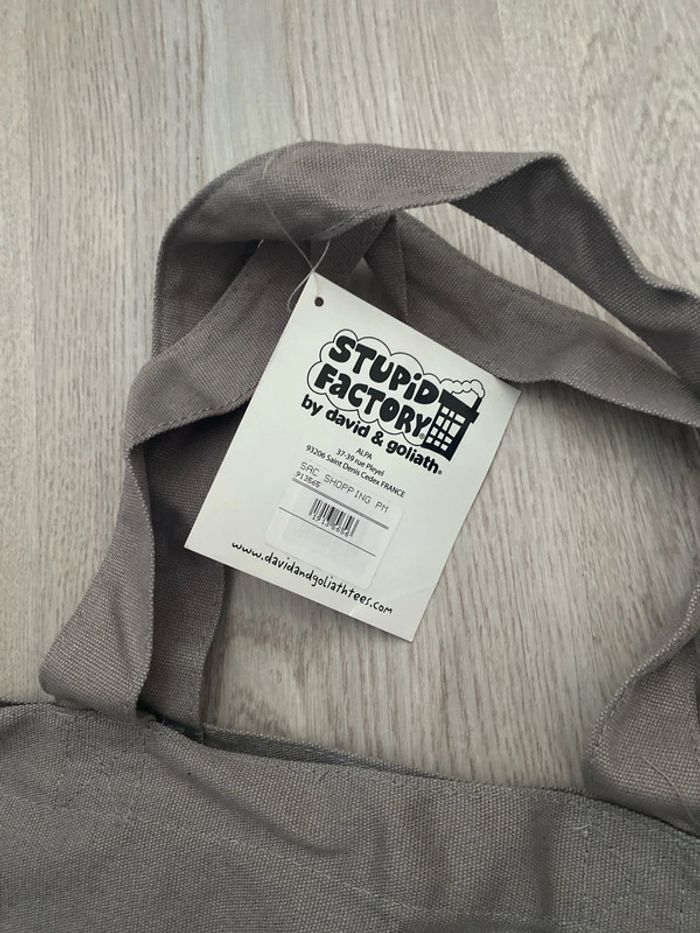 Sac shopping tote Bag Goodbye Kitty Stupid factory Neuf - photo numéro 3