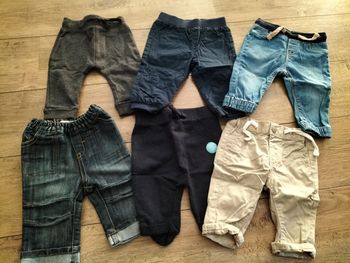 Lot de pantalons