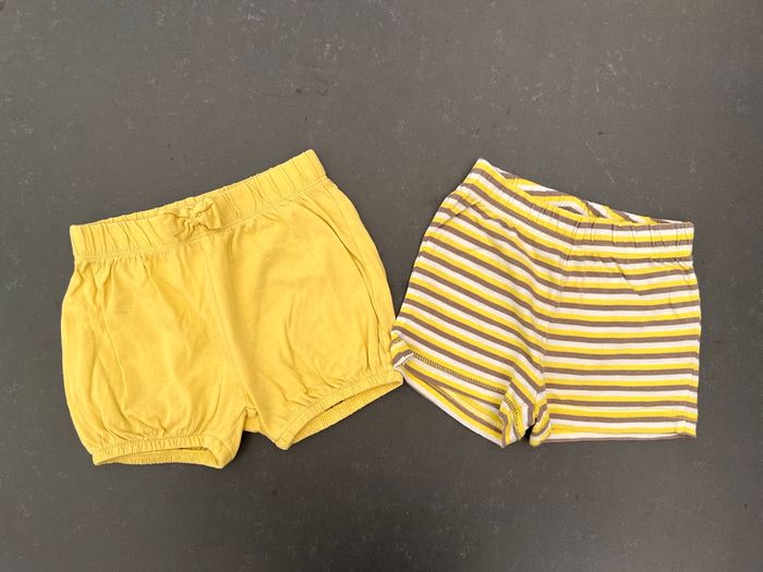 Lot 2 shorts