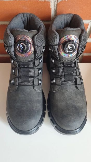 Boots se sécurité T42 grise boucle rotative