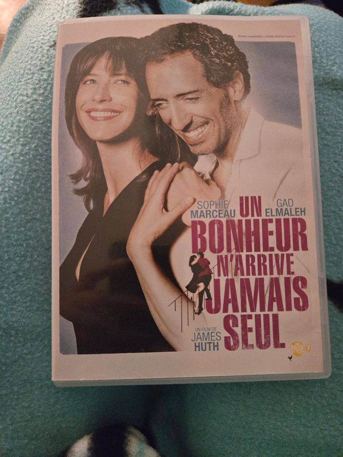 DVD un bonheur n'arrive jamais seul