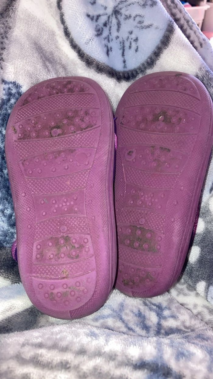 Chaussons 24 - photo numéro 3