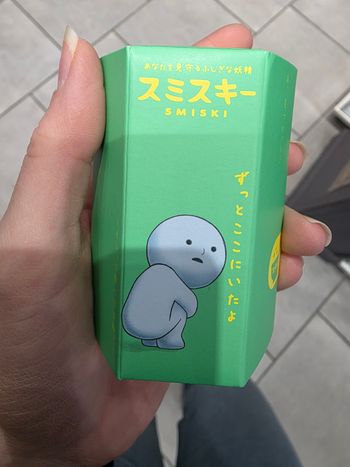 Figurine smiski toilettes