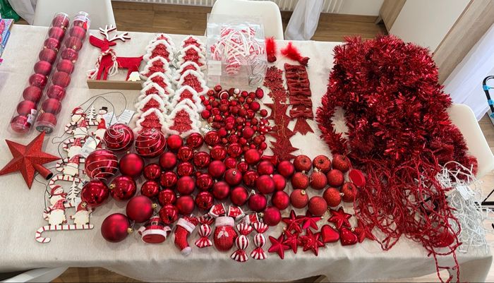 Décorations rouge sapin de Noël
