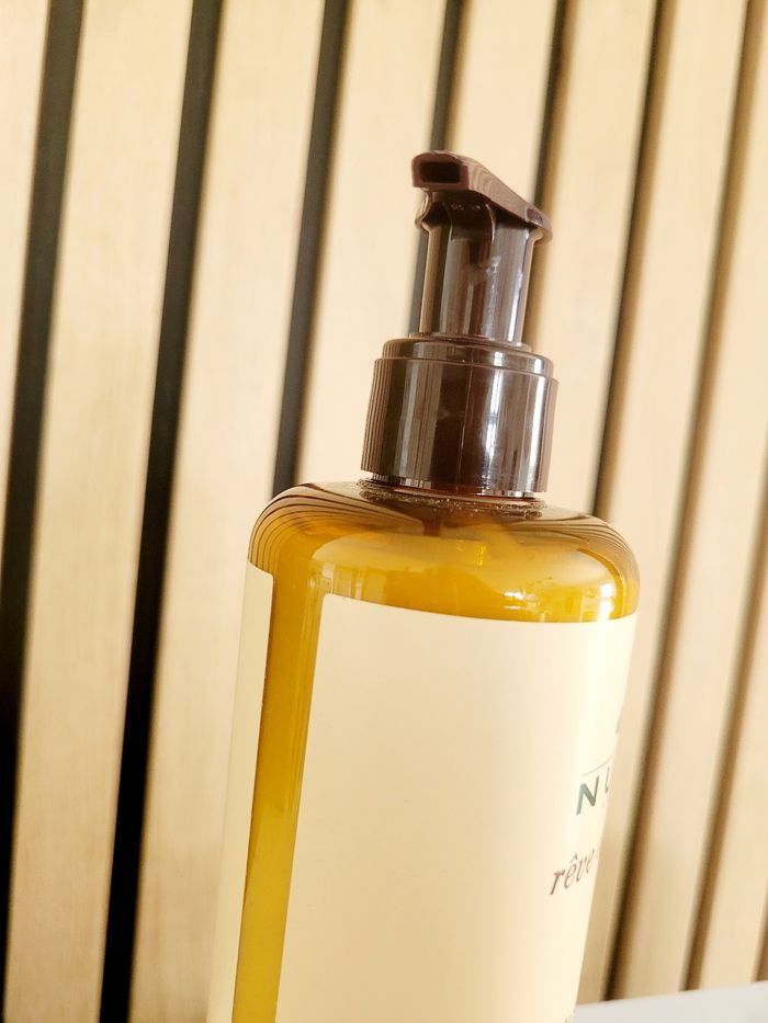 Nuxe Rêve de miel après shampooing démêlant au miel - photo numéro 3