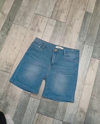 Short en jean taille 38