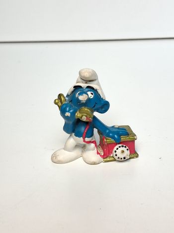 Figurine vintage Schtroumpf téléphone schleich 1980 w.berrie hong kong
