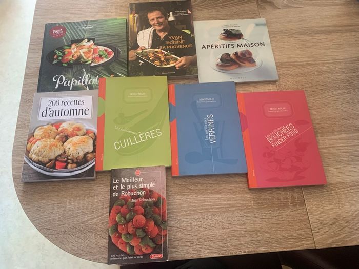 Lot de 8 livres de cuisine