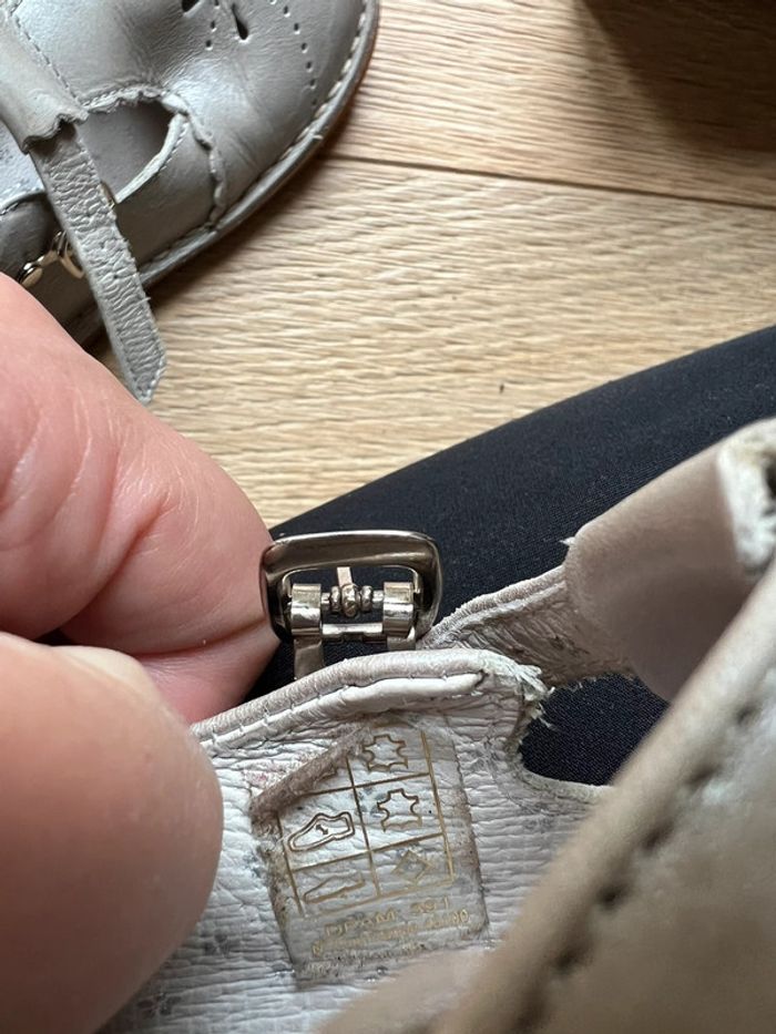 Chaussure argenté dpam taille 29 était satisfaisant - photo numéro 4