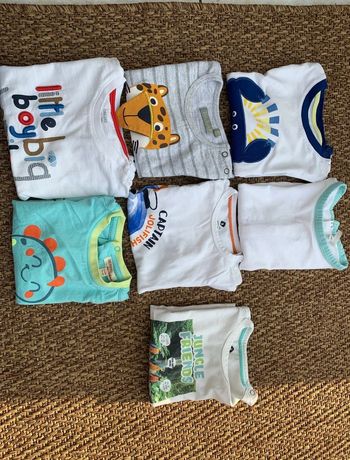 Tee shirt  manches courtes 12 mois