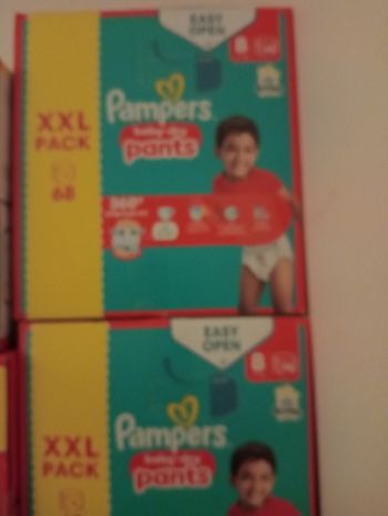 3 cartons de couches Pampers pants taille 8