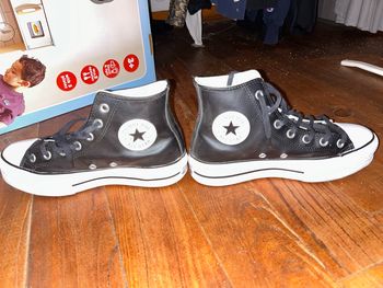 Converse en cuir