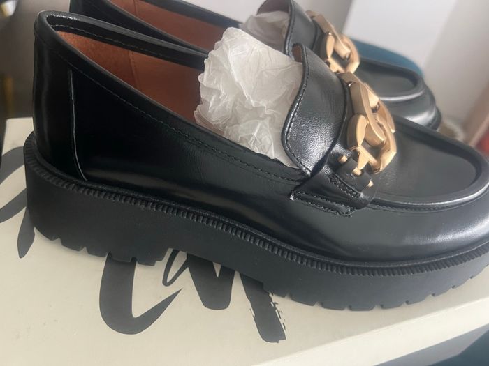 Vente de chaussures - photo numéro 7