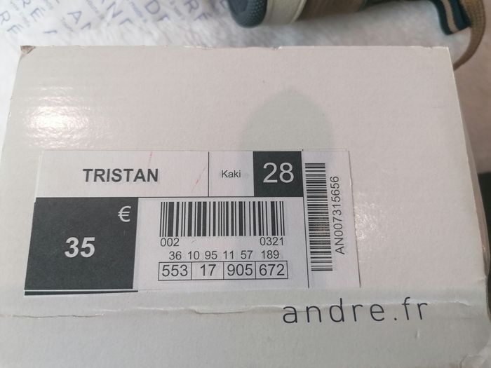 Chaussures neuves garçon taille 28 - photo numéro 5