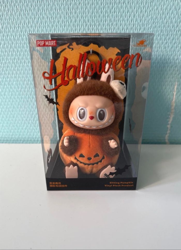 Popmart labubu halloween sitting - photo numéro 5