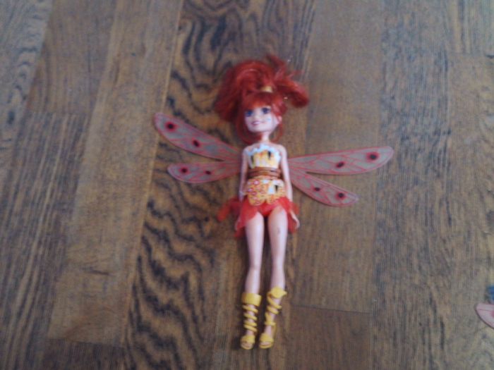 Lot de 2 BARBIES Fée - photo numéro 3