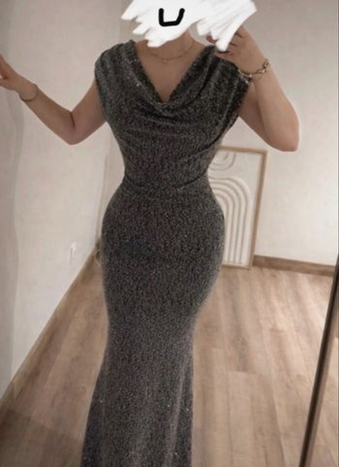 Robe pailletée