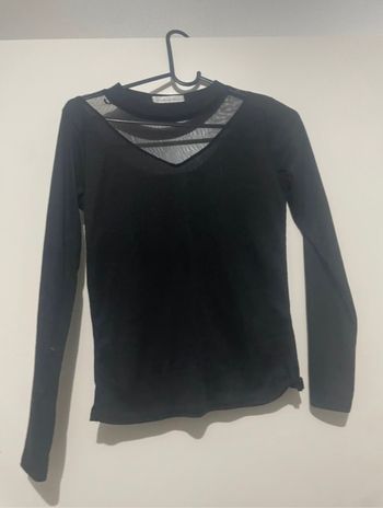 Haut épaule transparente