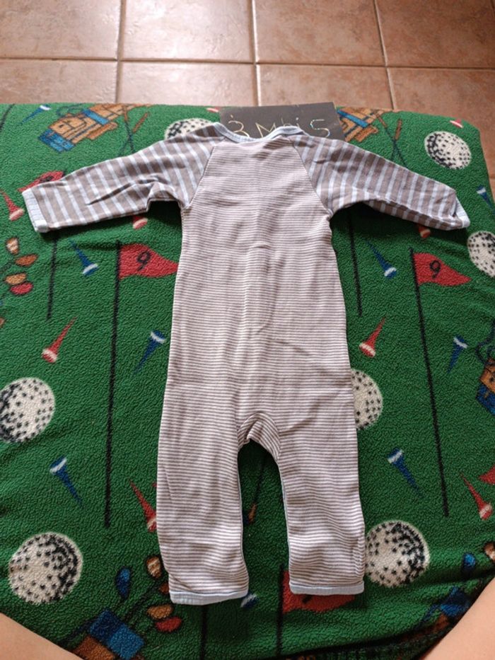 Pyjama garçon 3 MOIS - photo numéro 4