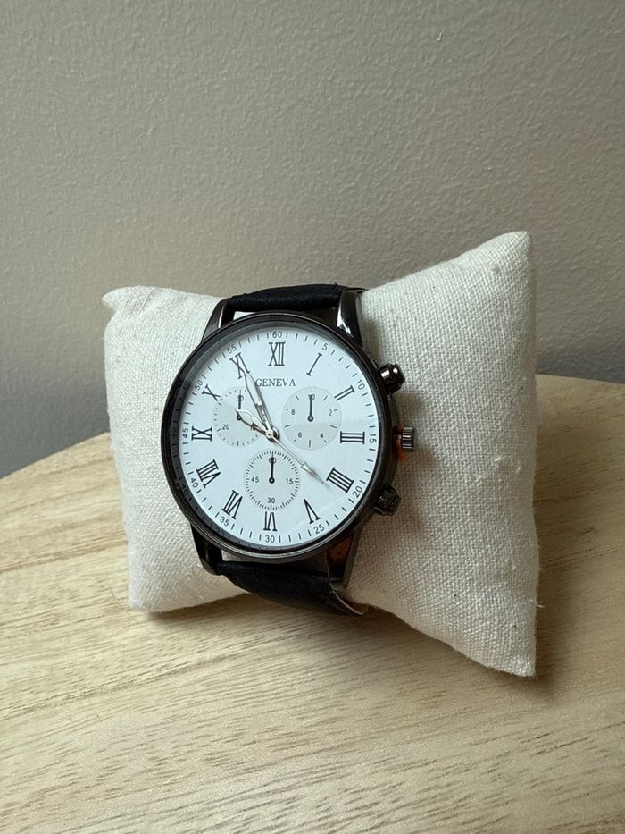 Montre - photo numéro 2