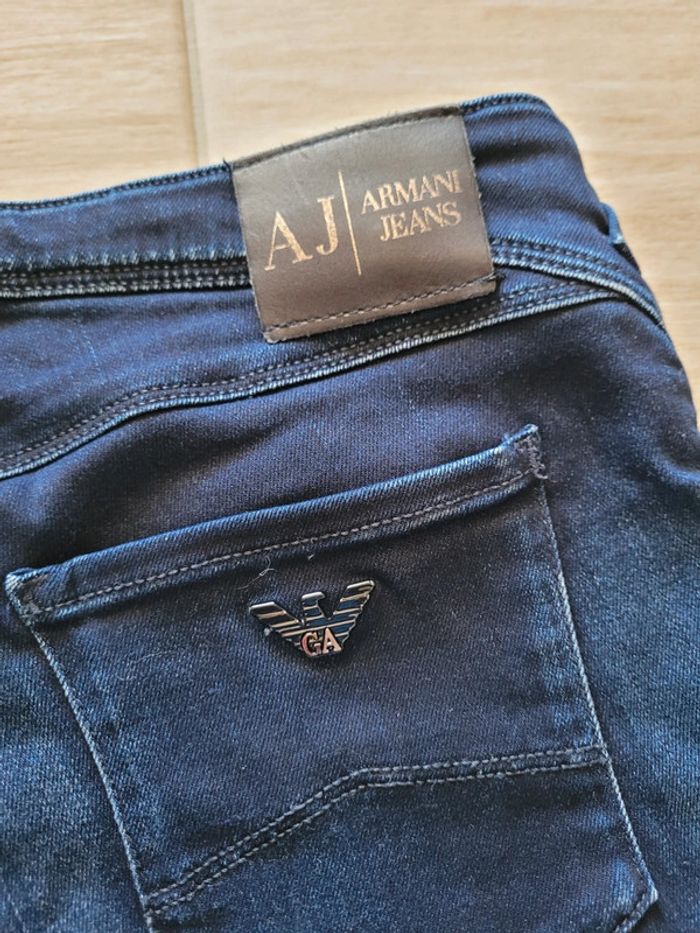 Jean Armani 38 - photo numéro 10