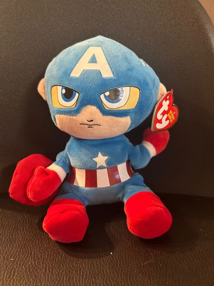 Peluche captain américa