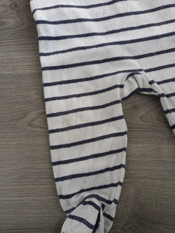 Pyjama - photo numéro 2