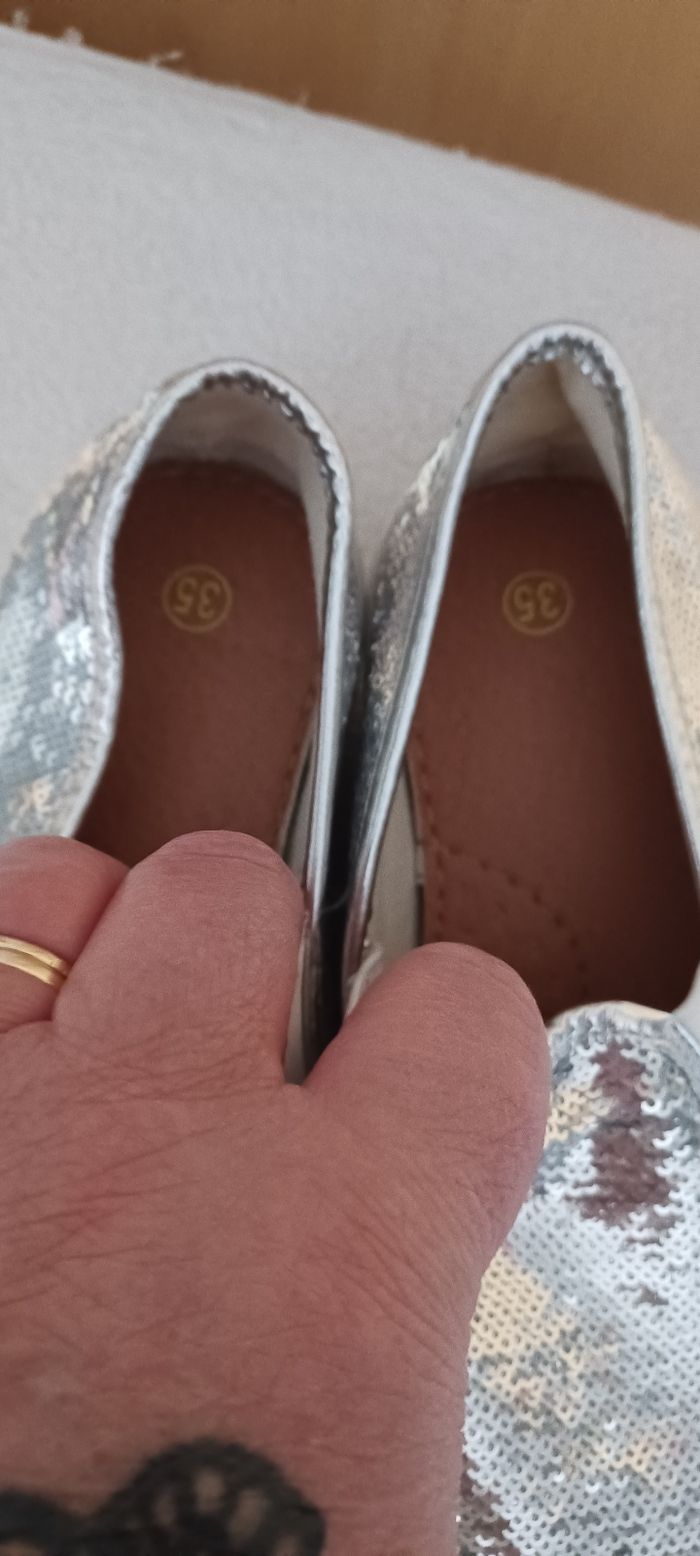 Très belles paires de chaussures fille Pointure 35 - photo numéro 7