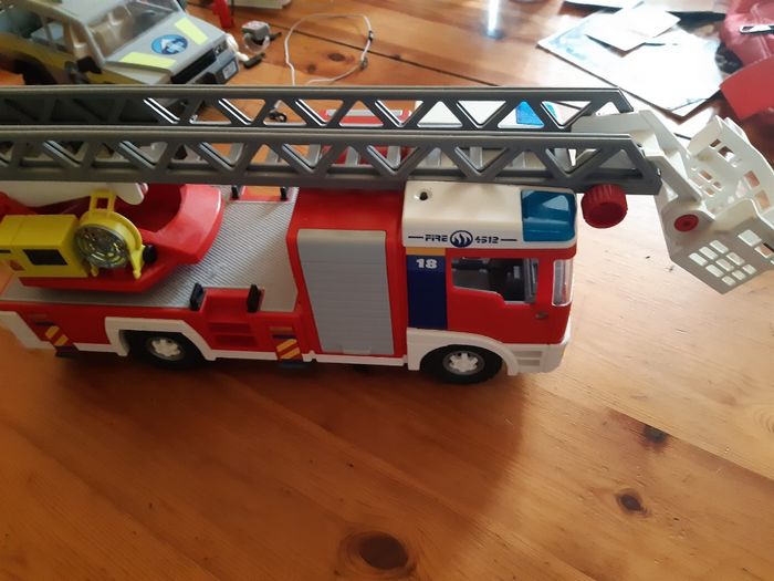 Playmobil secours - photo numéro 3