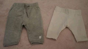 Lot de pantalon et legging