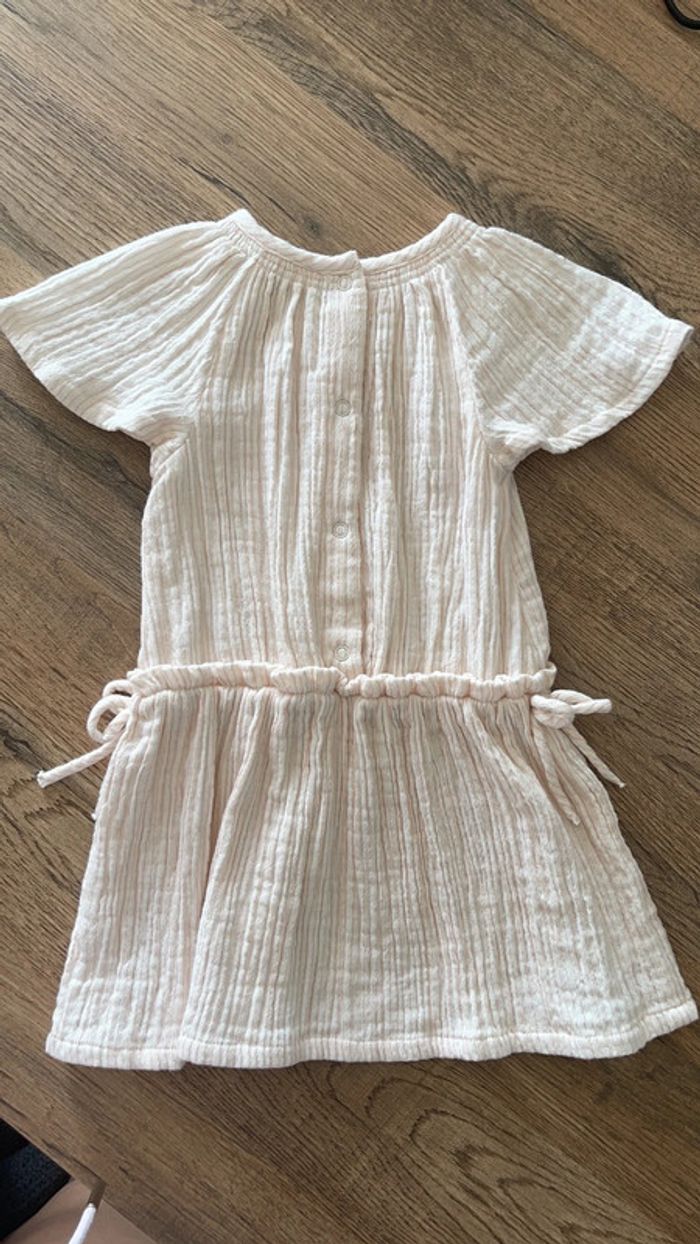 Robe tape à l’œil - photo numéro 3