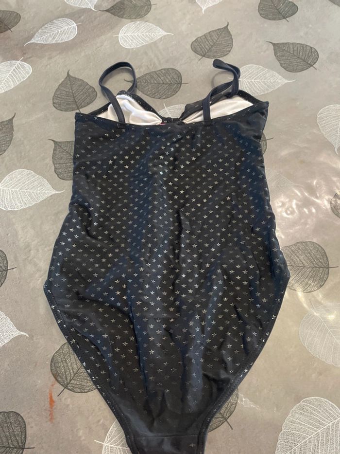 Maillot de bain noir avec étoiles grises 10 ans Kiabi - photo numéro 2