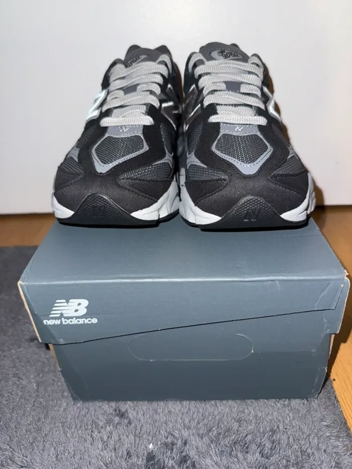 New balance GC 9060 Noir / Grise / Blanche Black - photo numéro 10