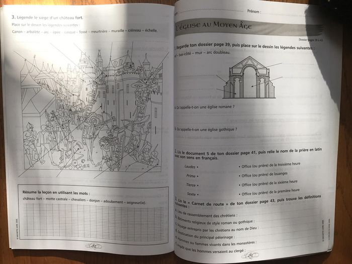 Les Dossiers Hachette Histoire Cycle 3 - Le Moyen-Âge - Guide pédagogique + Photofiches - photo numéro 4