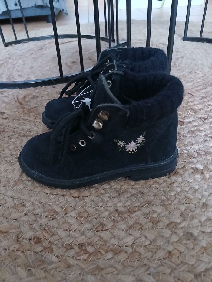 Paire de Botines lacets nubuck noir 25 - Teens - photo numéro 5