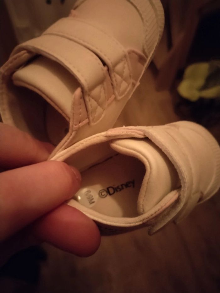 Chaussons bébé Disney - photo numéro 3