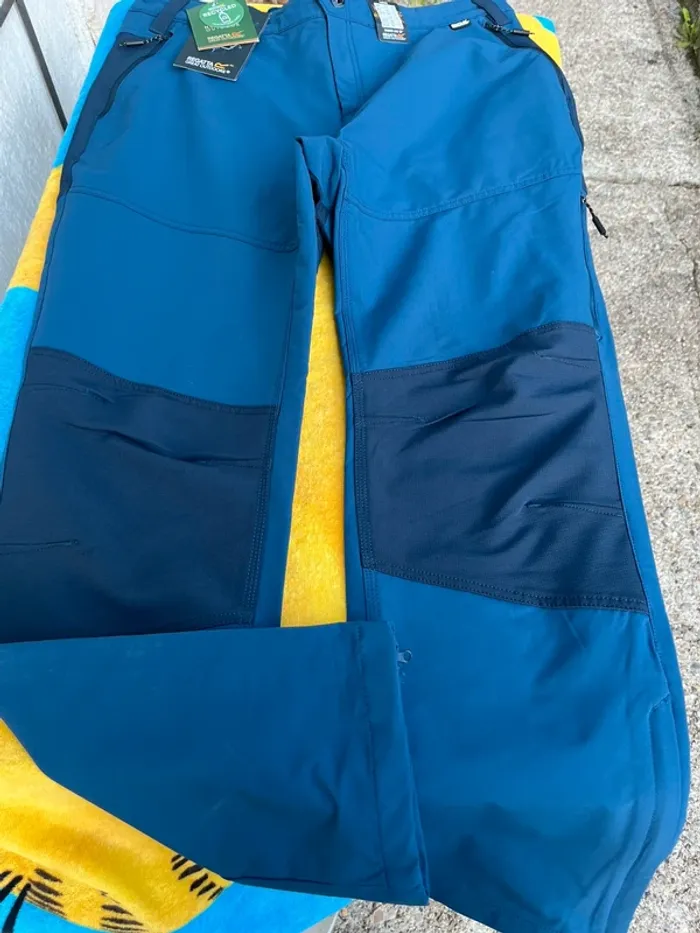 Pantalon de randonnée Regatta taille 48 homme