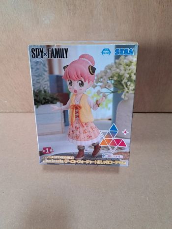 Anya Forger figurine manga spy x family sega