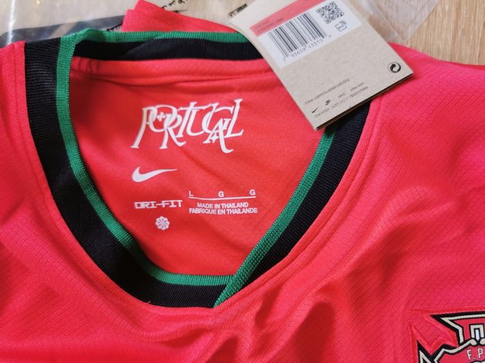 Maillot de foot Portugal - photo numéro 3