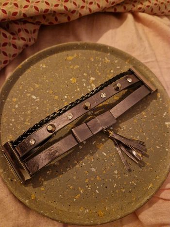 Joli bracelet manchette