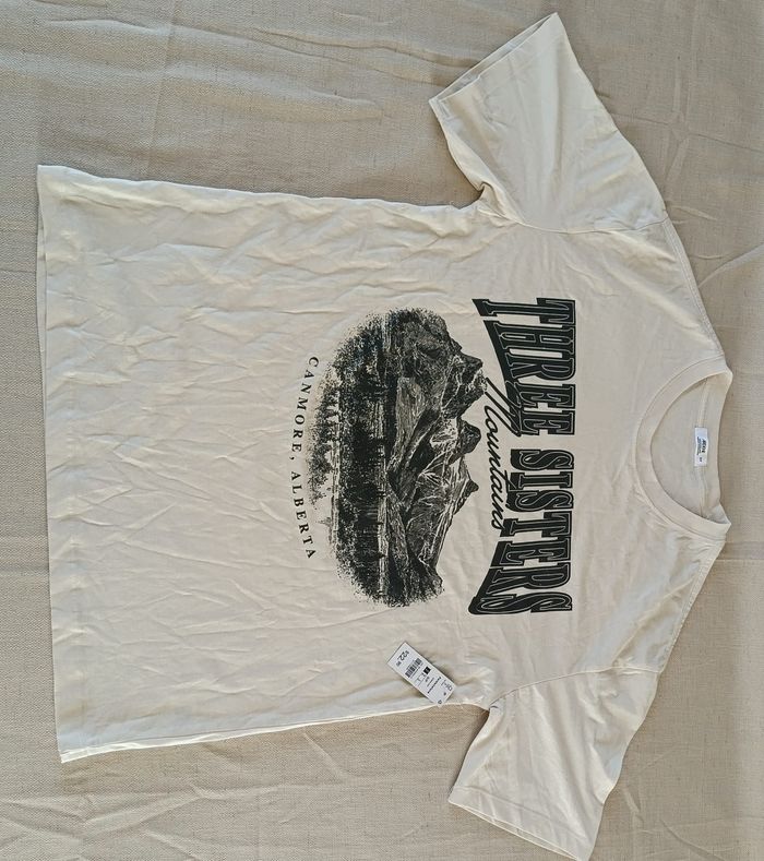 T-shirt Three Sisters Mountains – Taille S – Neuf avec étiquette