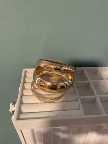 lot bracelets dorés