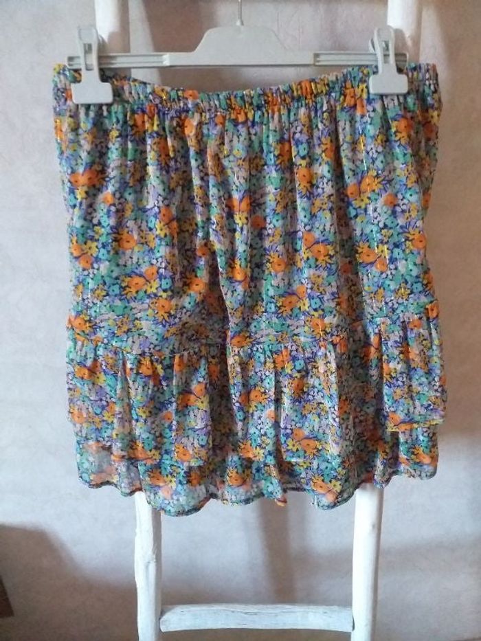 Jupe fleurie doublée. Kiabi . T 44 /46 . Xl