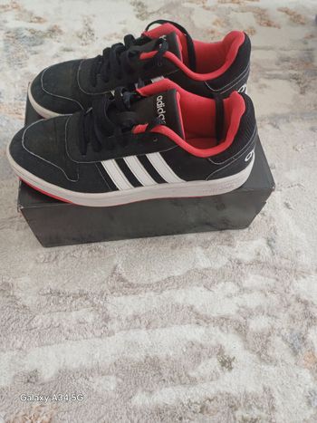 Basket addidas 