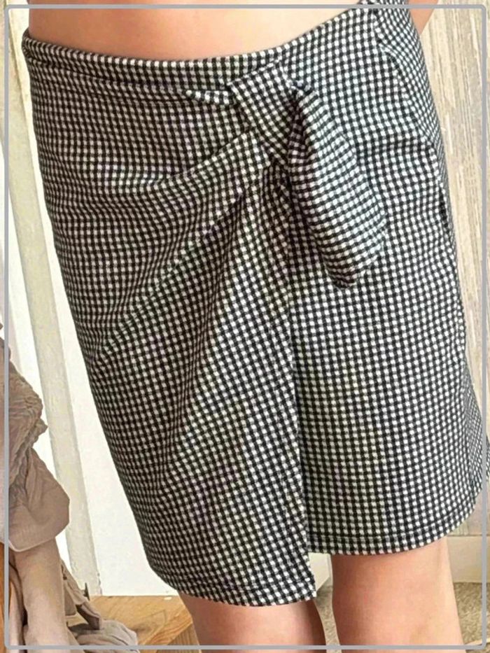 Jupe taille 34 marque kiabi - photo numéro 2