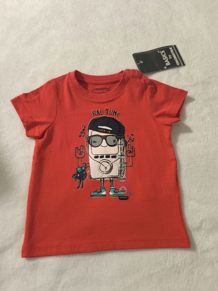 Haut 6 mois orchestra neuf