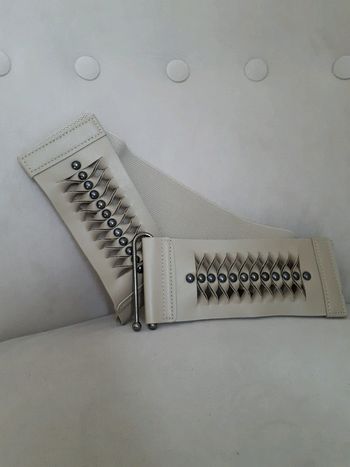 Ceinture beige élastique