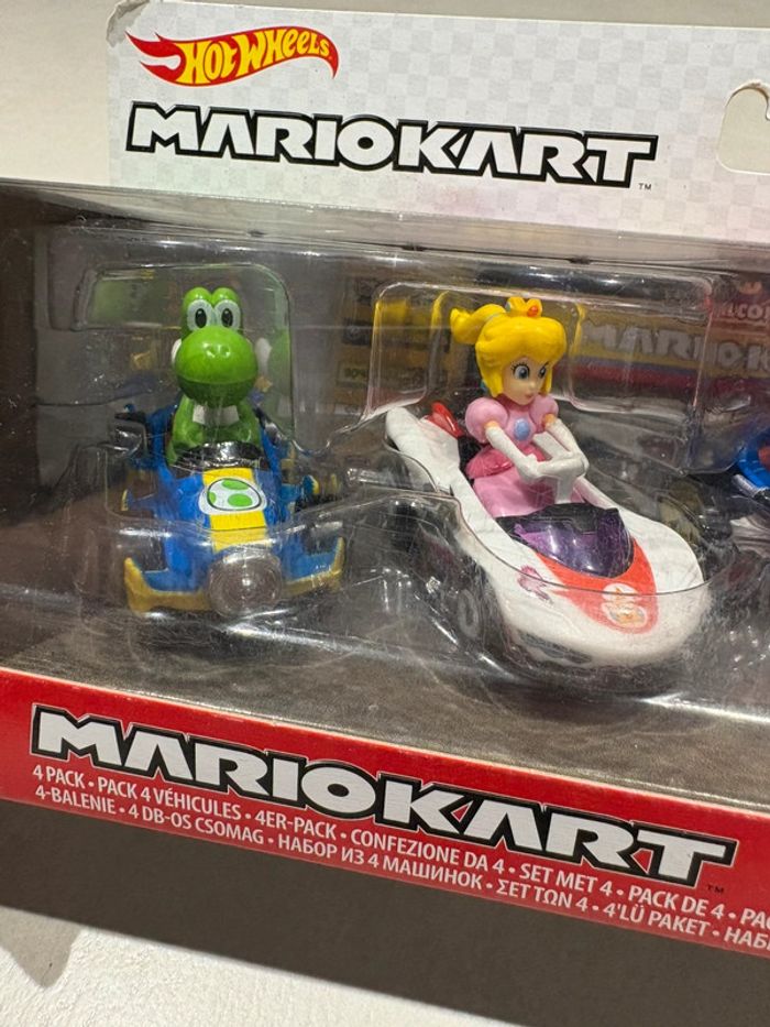 Hot Wheels - Coffret 4 véhicules Mario Kart neuf - photo numéro 2